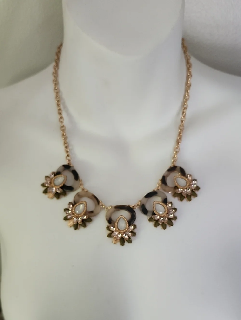Gold-Tone Tortoise Shell Green & Cream Floral Statement Necklace and Earring Set
